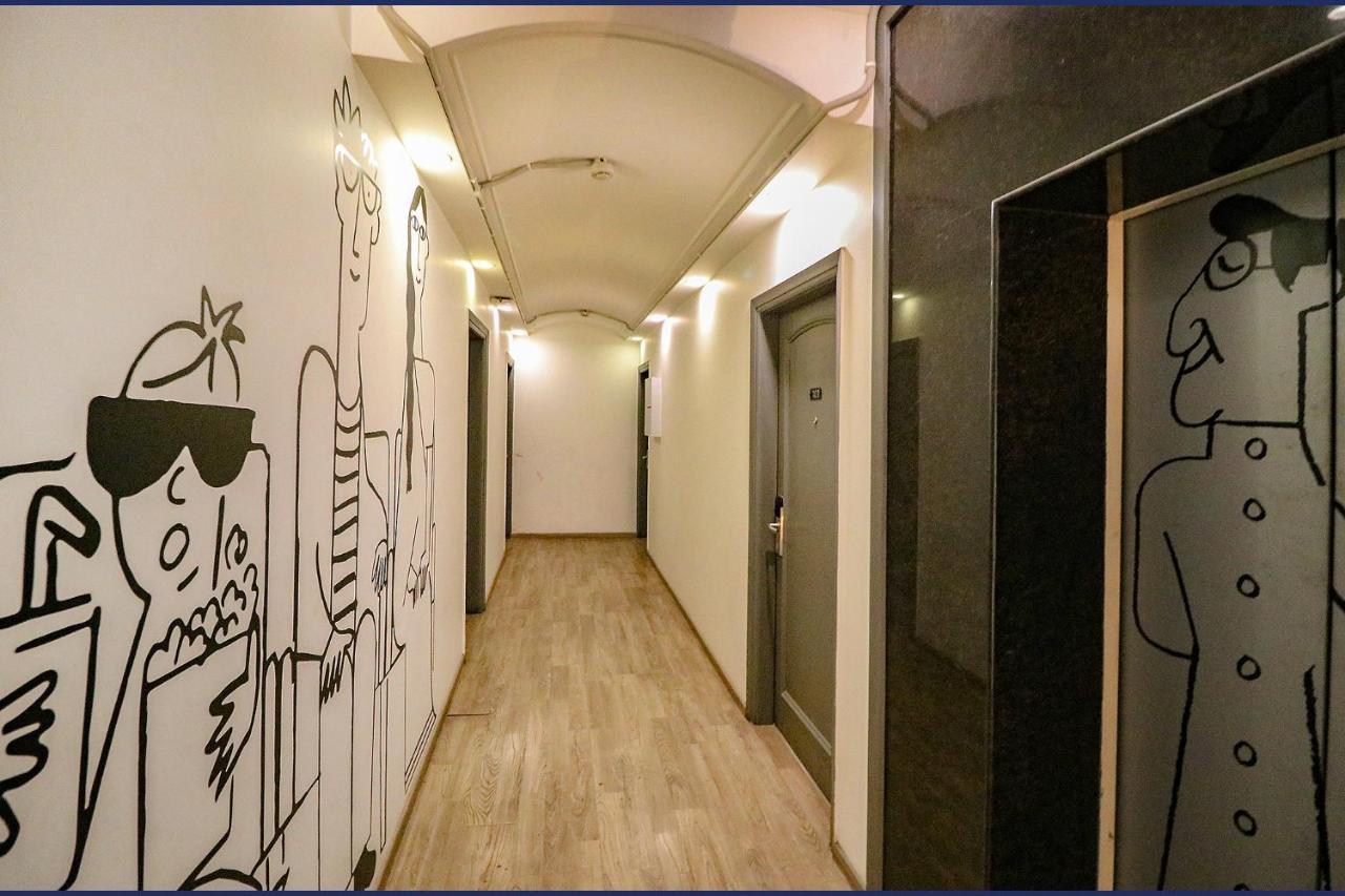 Fabhotel Lord Inn Yeni Delhi Dış mekan fotoğraf