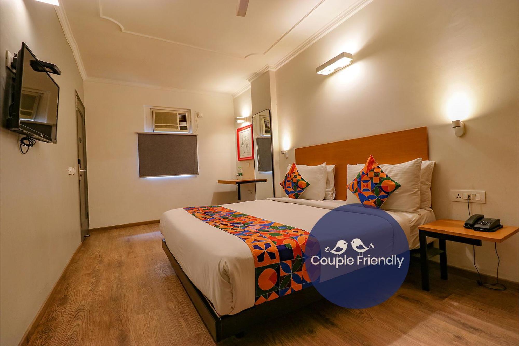 Fabhotel Lord Inn Yeni Delhi Dış mekan fotoğraf